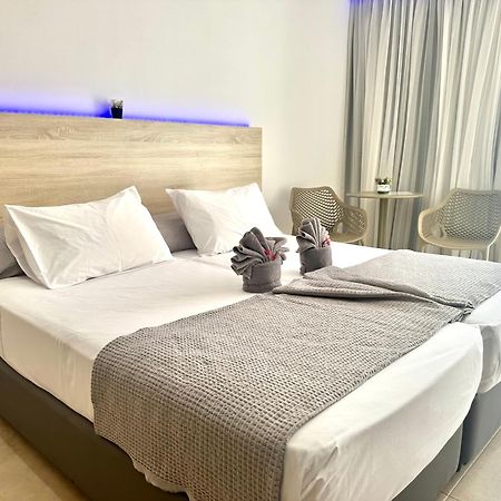 أيا نابا Sun Plaza Suites - Adults Only المظهر الخارجي الصورة
