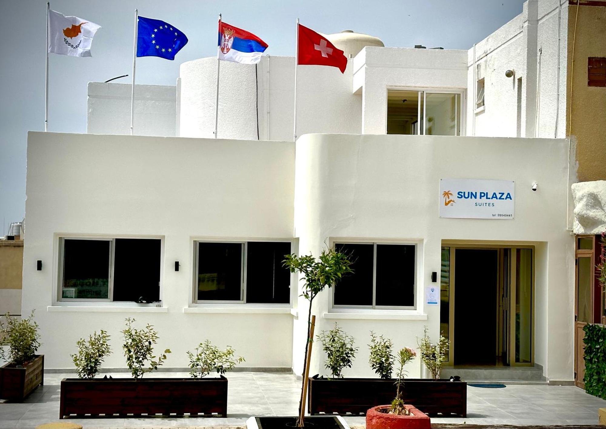 أيا نابا Sun Plaza Suites - Adults Only المظهر الخارجي الصورة