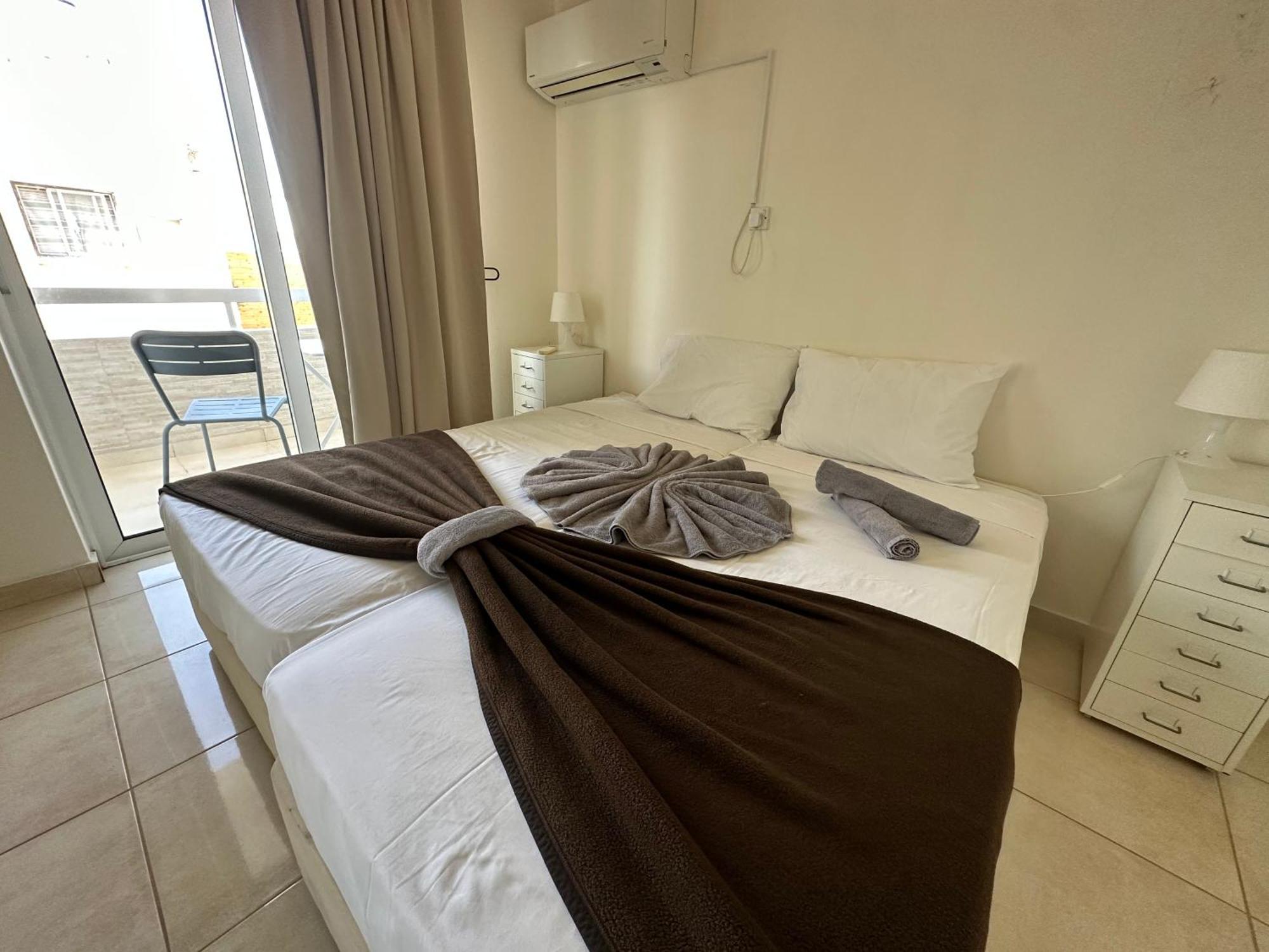 أيا نابا Sun Plaza Suites - Adults Only المظهر الخارجي الصورة
