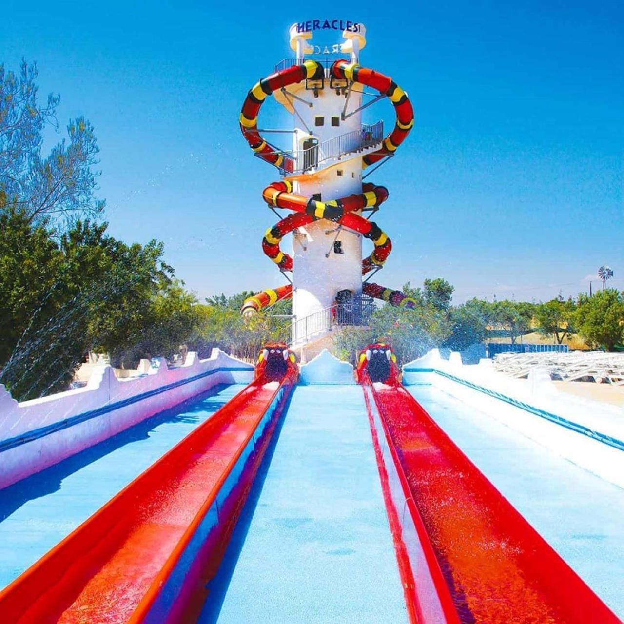 أيا نابا Sun Plaza Suites - Adults Only المظهر الخارجي الصورة